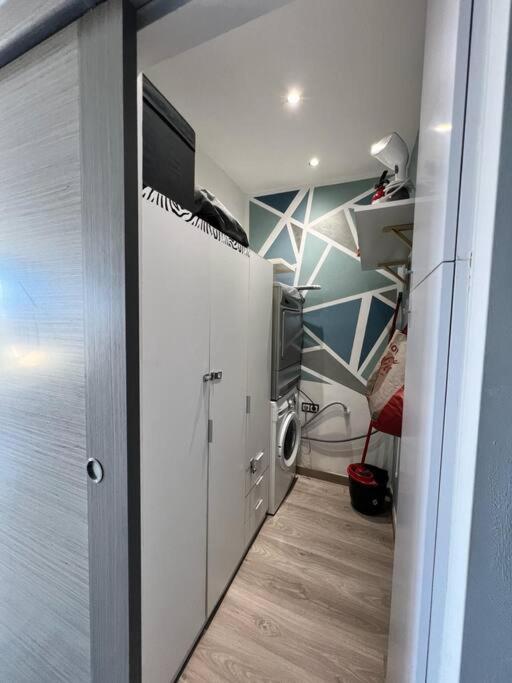 Espectacular Apartamento Junto Al Mar, Con Piscina En マラガ エクステリア 写真