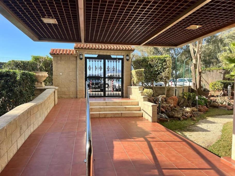 Espectacular Apartamento Junto Al Mar, Con Piscina En マラガ エクステリア 写真